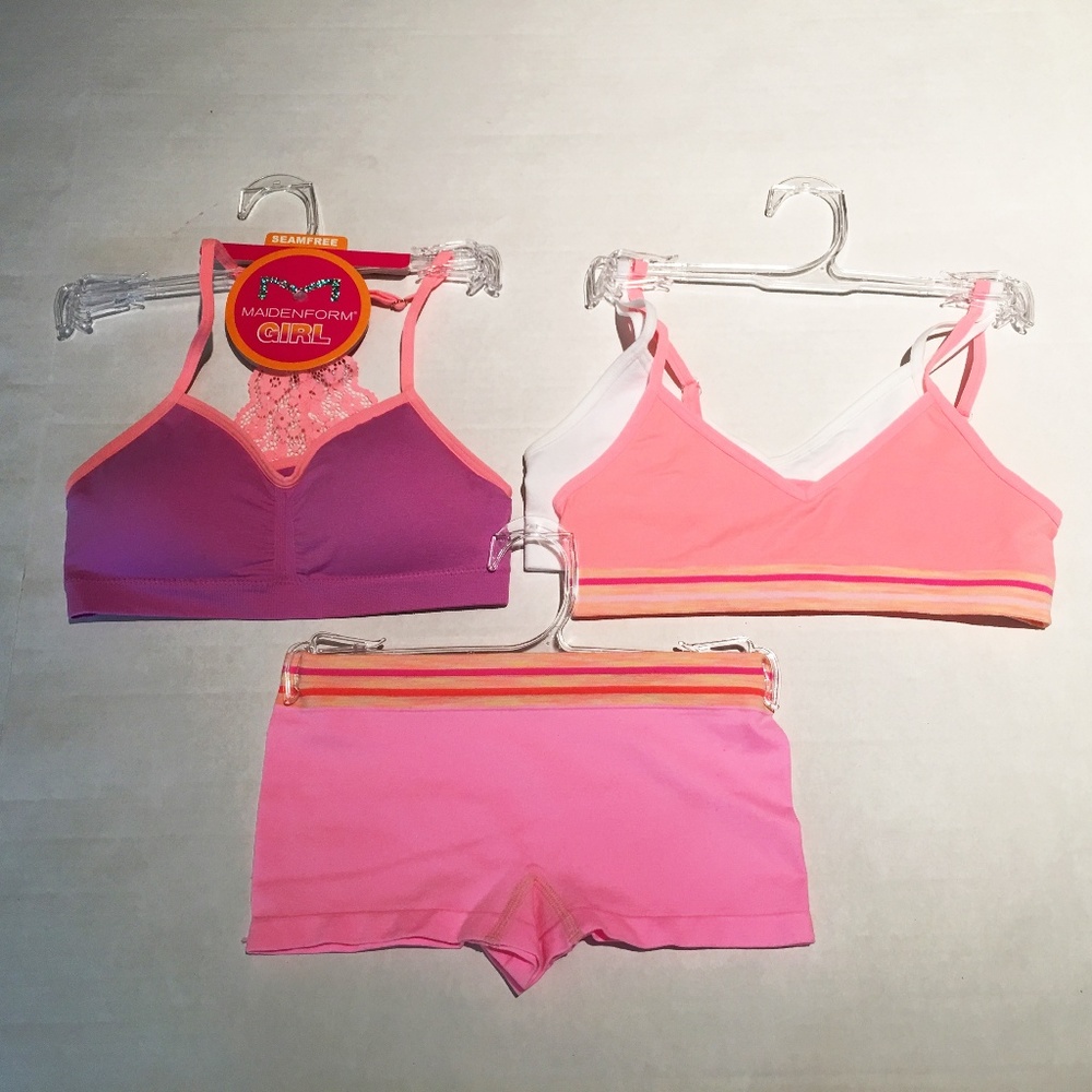 😀GIRLS SEAMLESS 4 PCS BUNGLE SIZE M (7/8) NEW